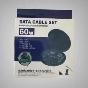 COMPACT ORGANIZER FOR CABLES AND ACCESSORIES